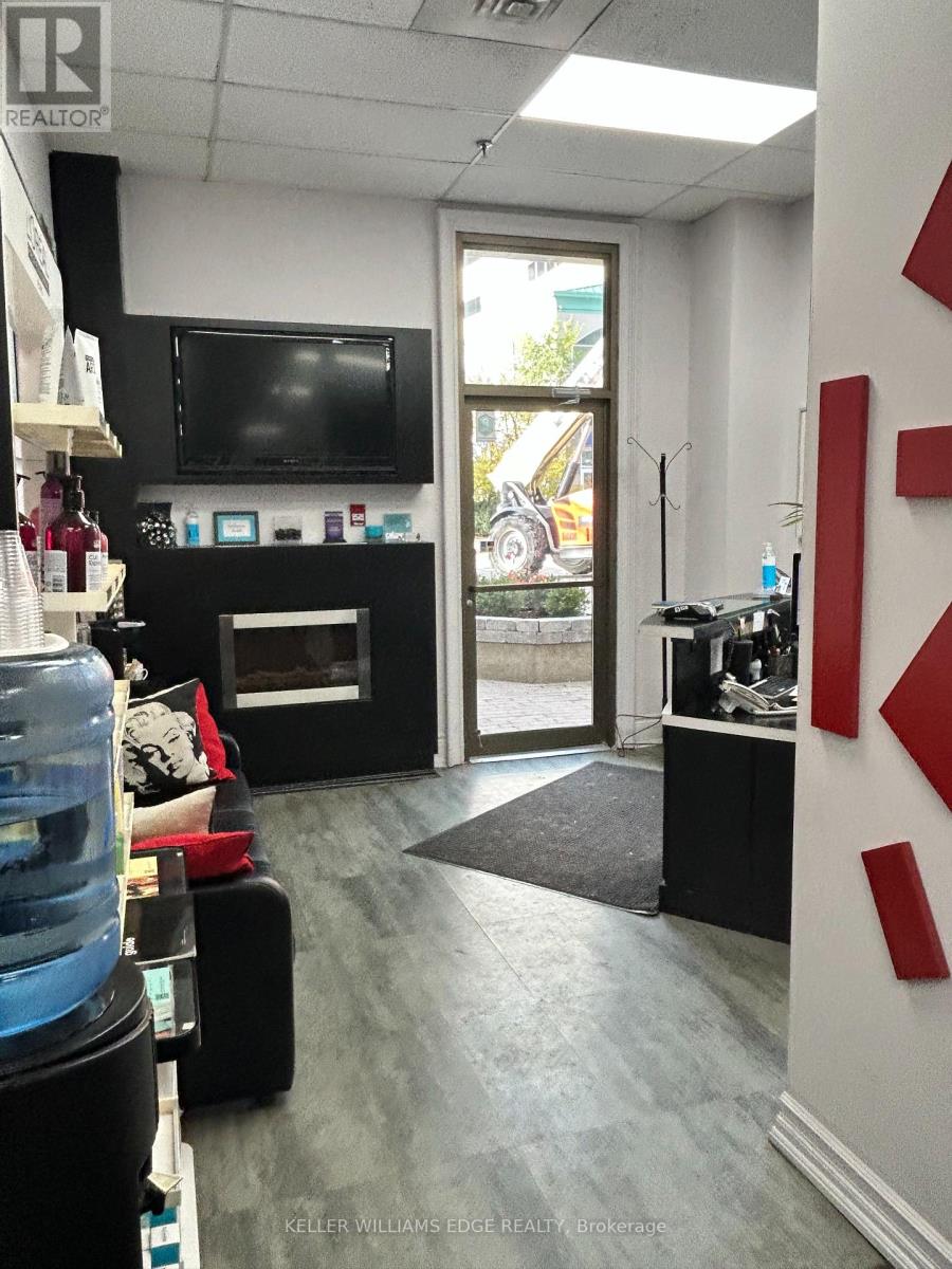 #G11 -1455 LAKESHORE RD, #G11