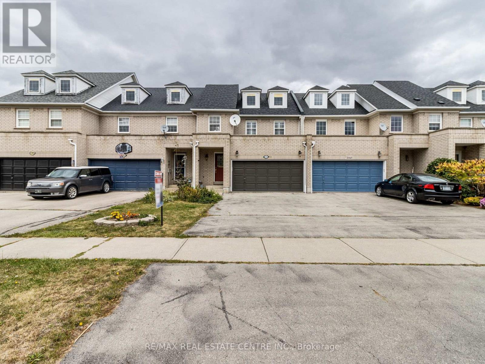 2165 WHITE DOVE CIRC