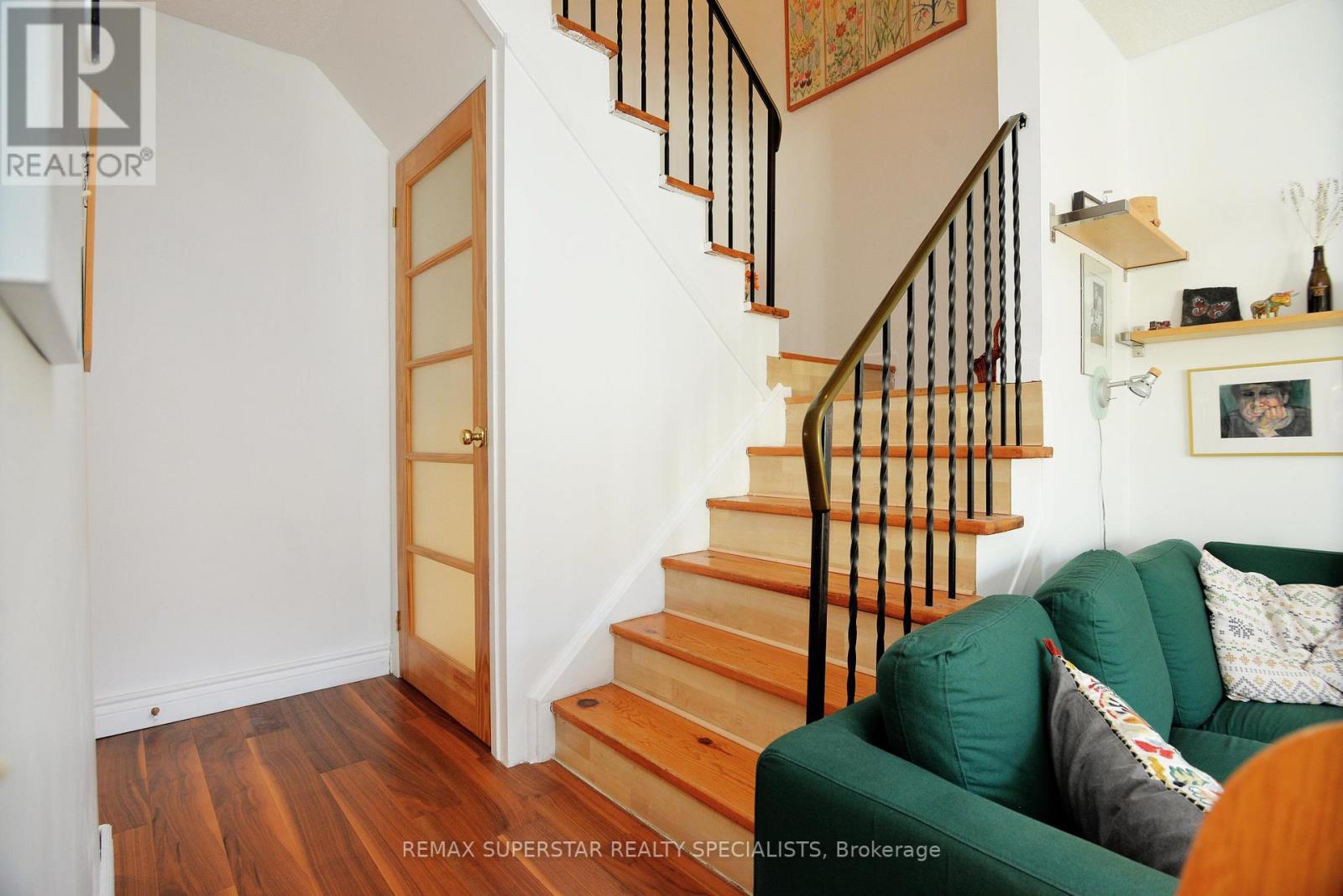 #1 -1020 CEDARGLEN GATE, #1