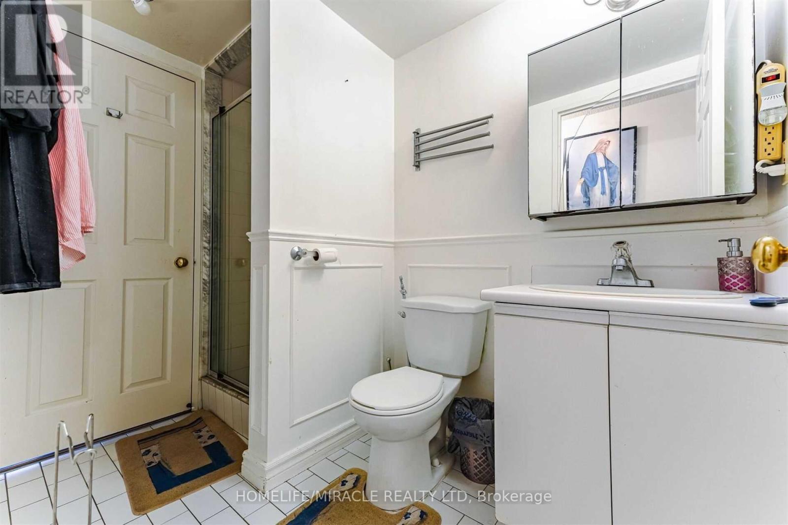 #318 -250 WEBB DR, #318
