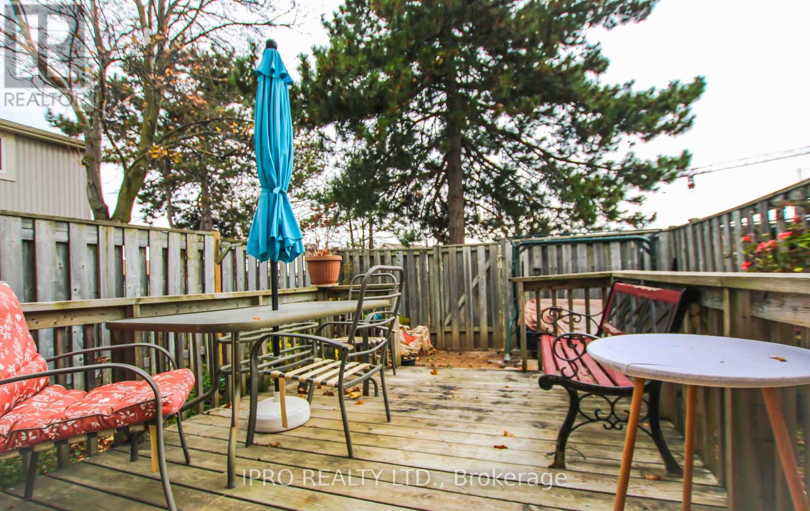 #9 -561 CHILDS DR, #9