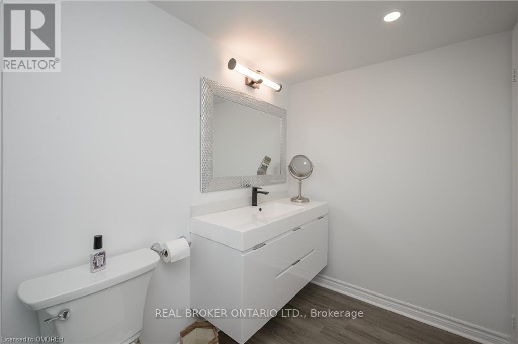 #301 -1237 NORTH SHORE BLVD E, #301