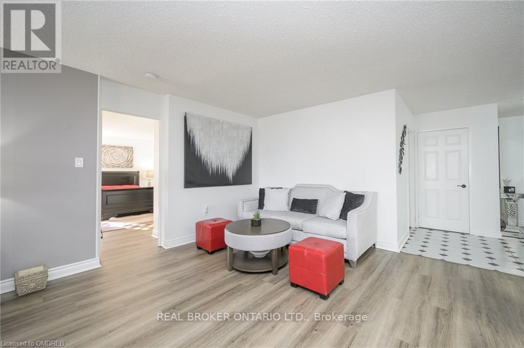 #301 -1237 NORTH SHORE BLVD E, #301