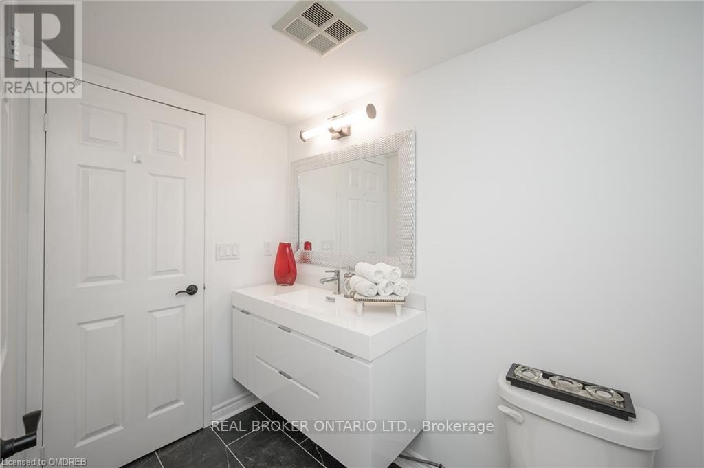 #301 -1237 NORTH SHORE BLVD E, #301