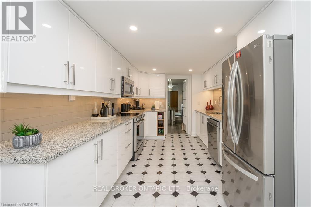#301 -1237 NORTH SHORE BLVD E, #301