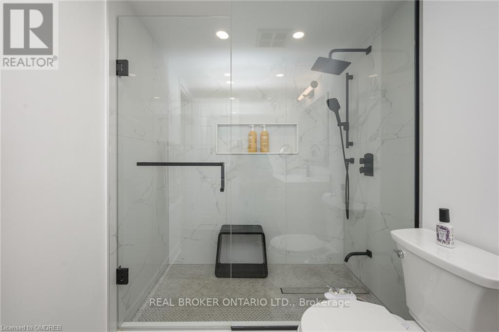 #301 -1237 NORTH SHORE BLVD E, #301