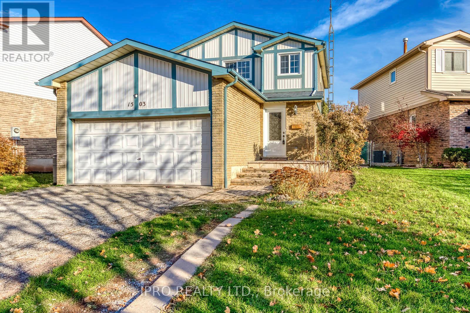 1503 LANCASTER DR