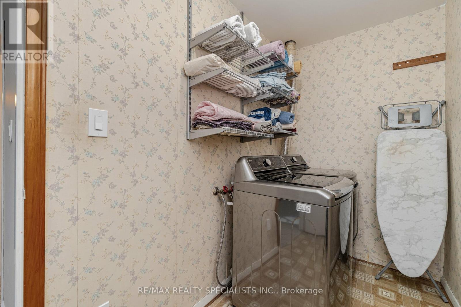 #123 -3025 THE CREDIT WOODLANDS DR N, #123