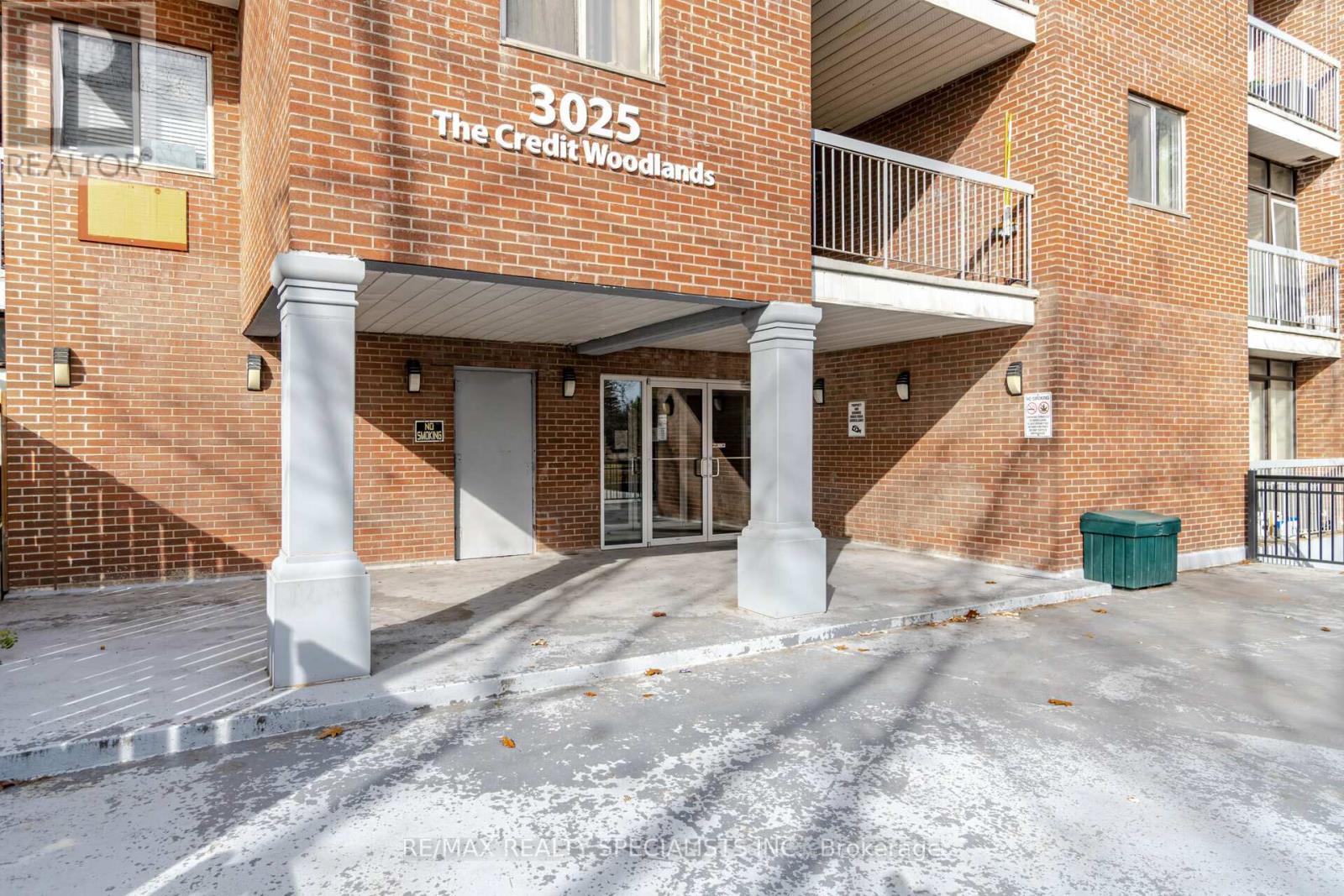 #123 -3025 THE CREDIT WOODLANDS DR N, #123