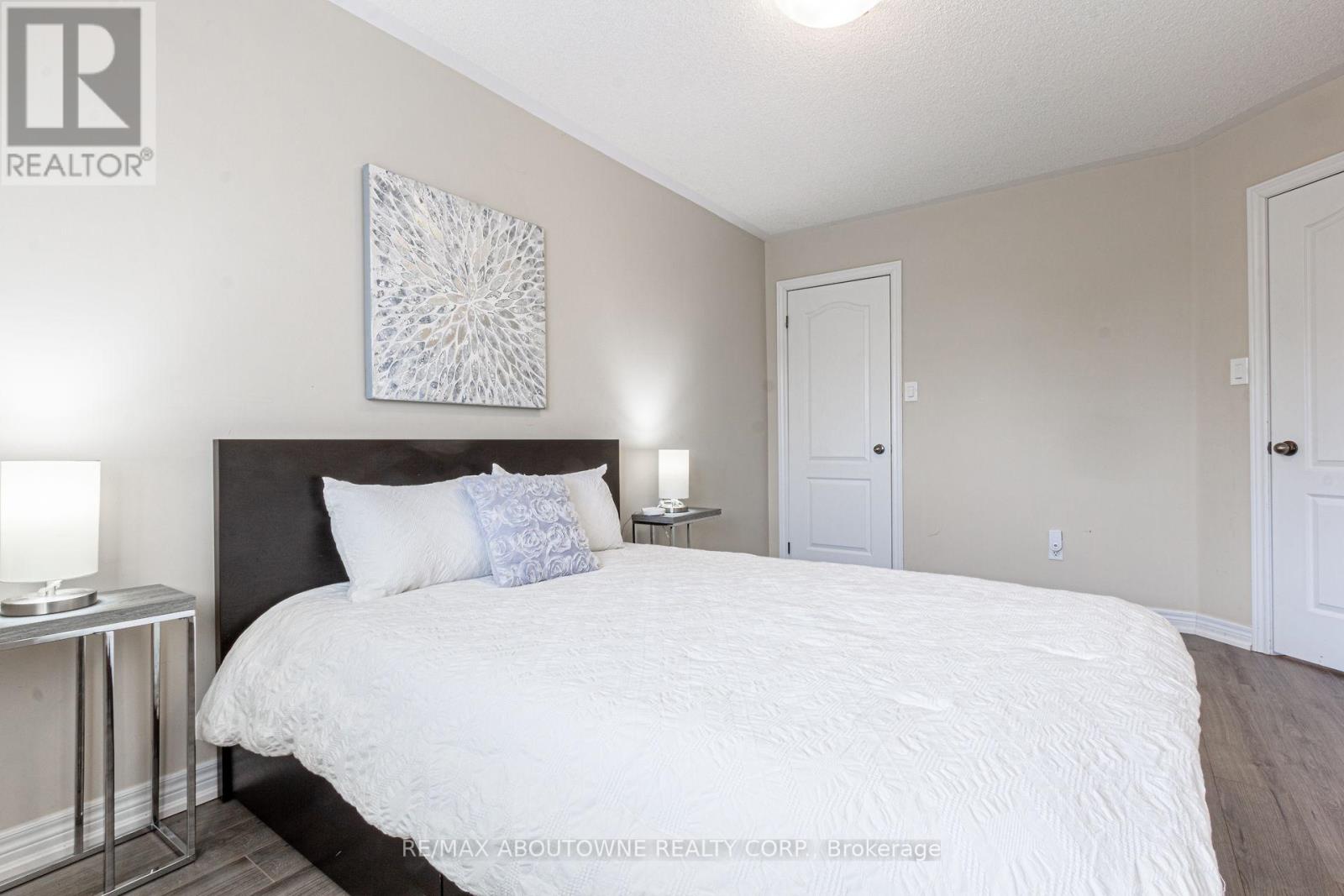3119 HIGHBOURNE CRES