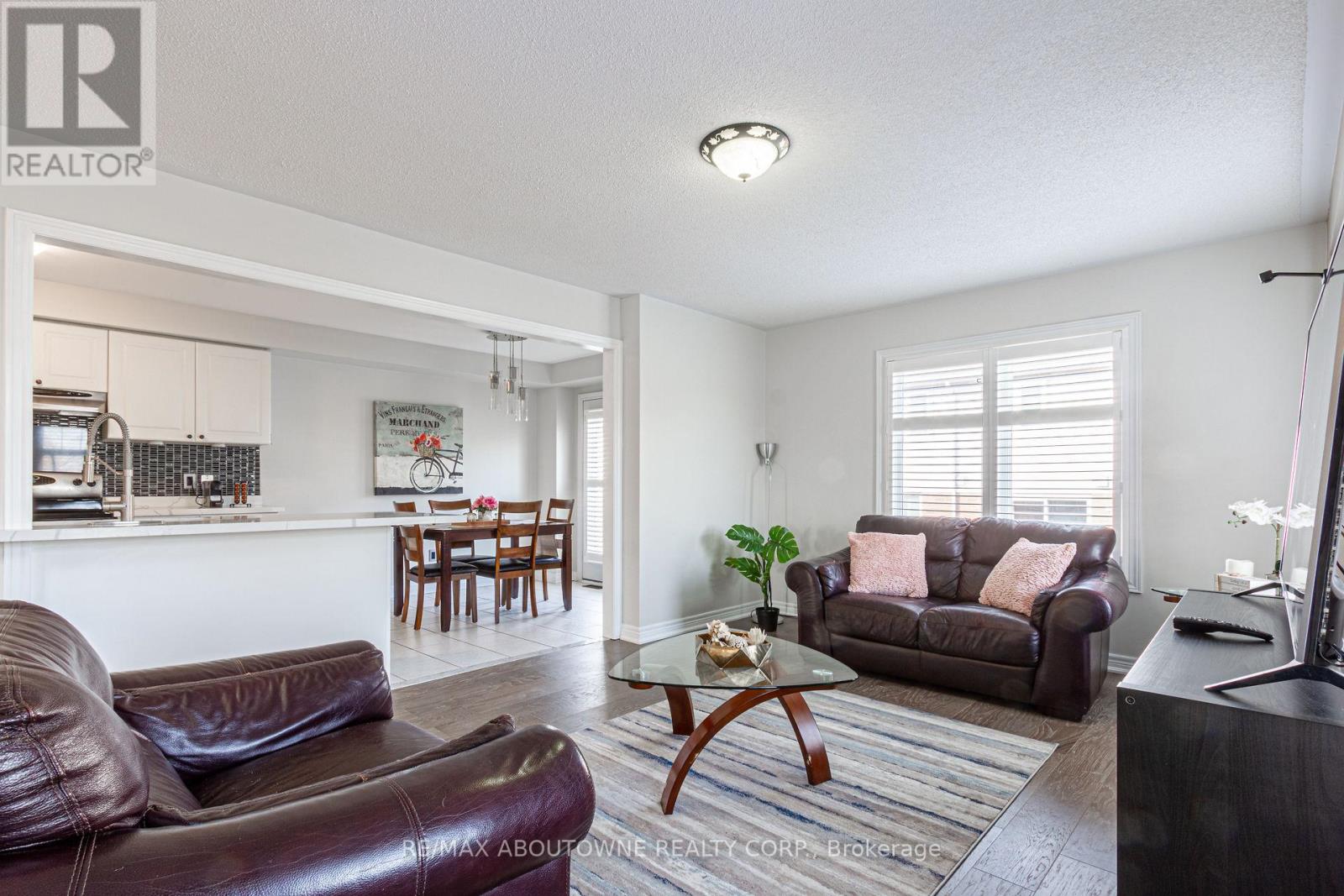 3119 HIGHBOURNE CRES