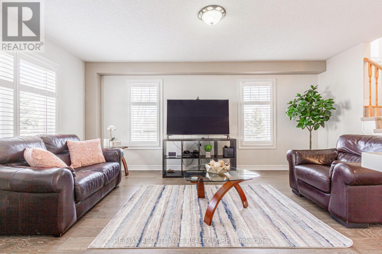 3119 HIGHBOURNE CRES