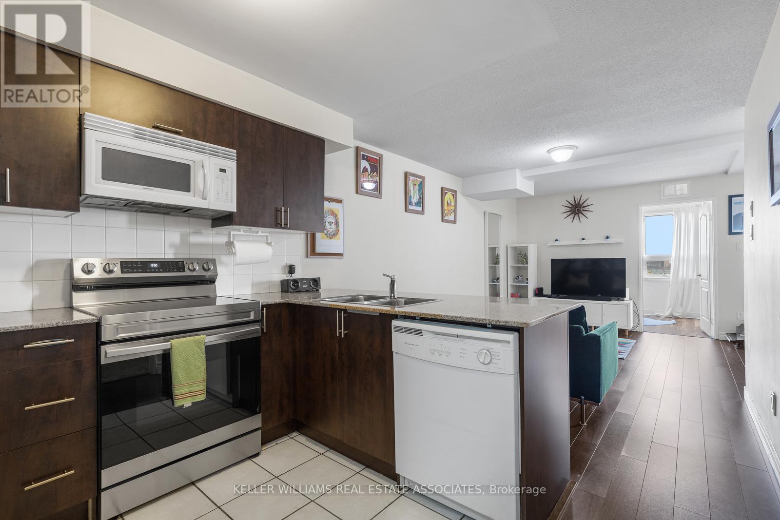 #612 -7405 GOREWAY DR