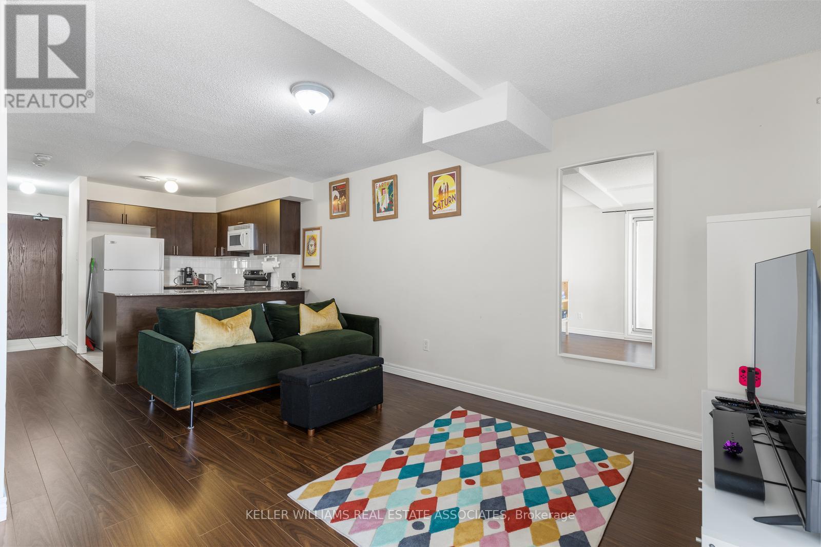 #612 -7405 GOREWAY DR