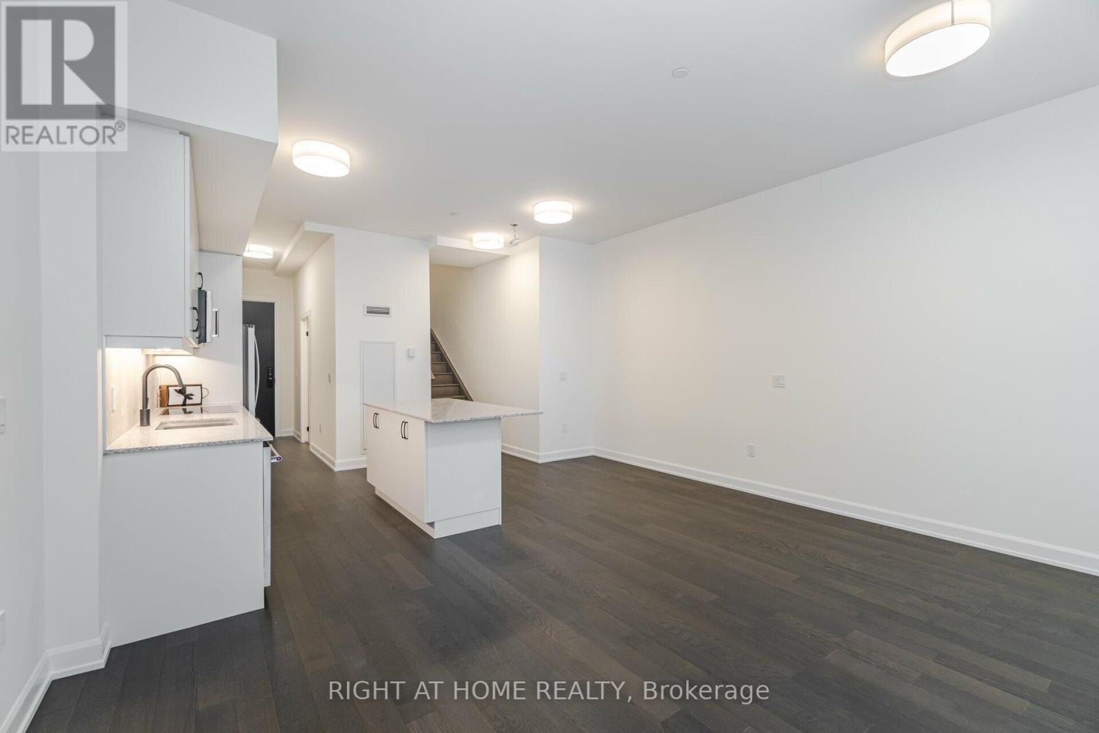 #117 -3200 WILLIAM COLTSON AVE E, #117