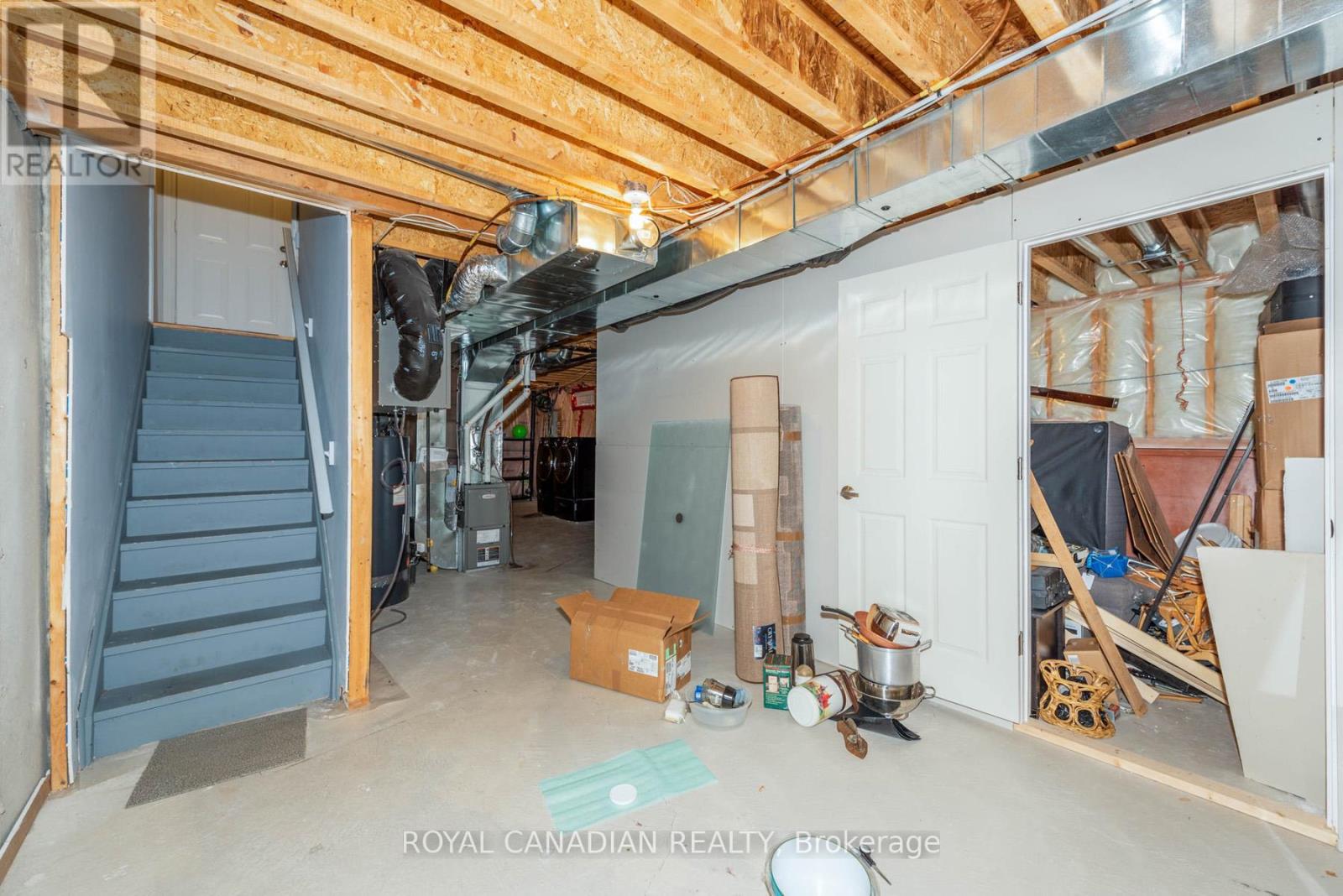 96 CLEARFIELD DR