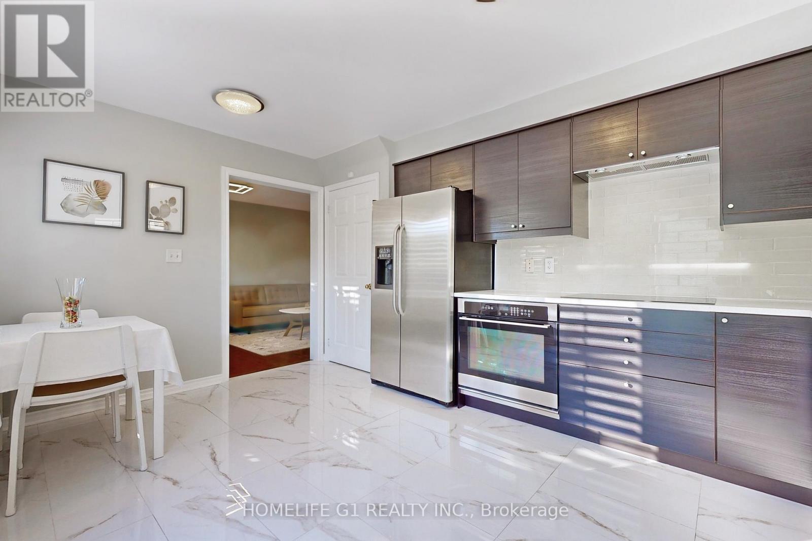 896 MCNEIL DR