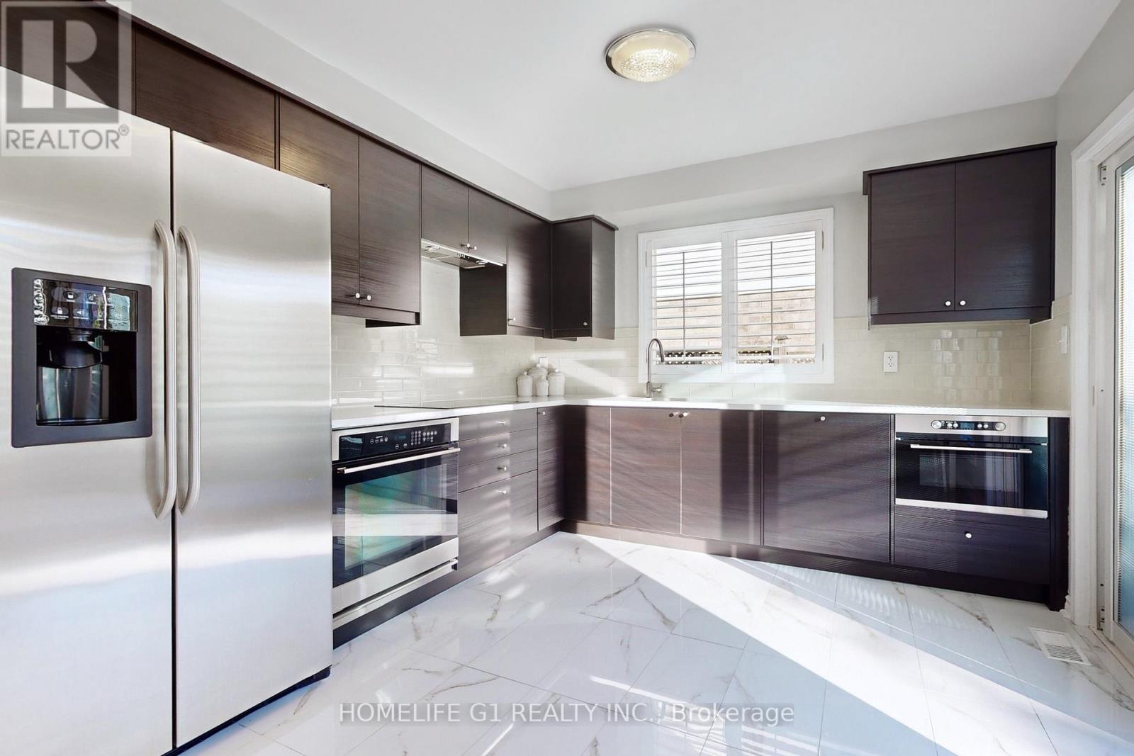 896 MCNEIL DR