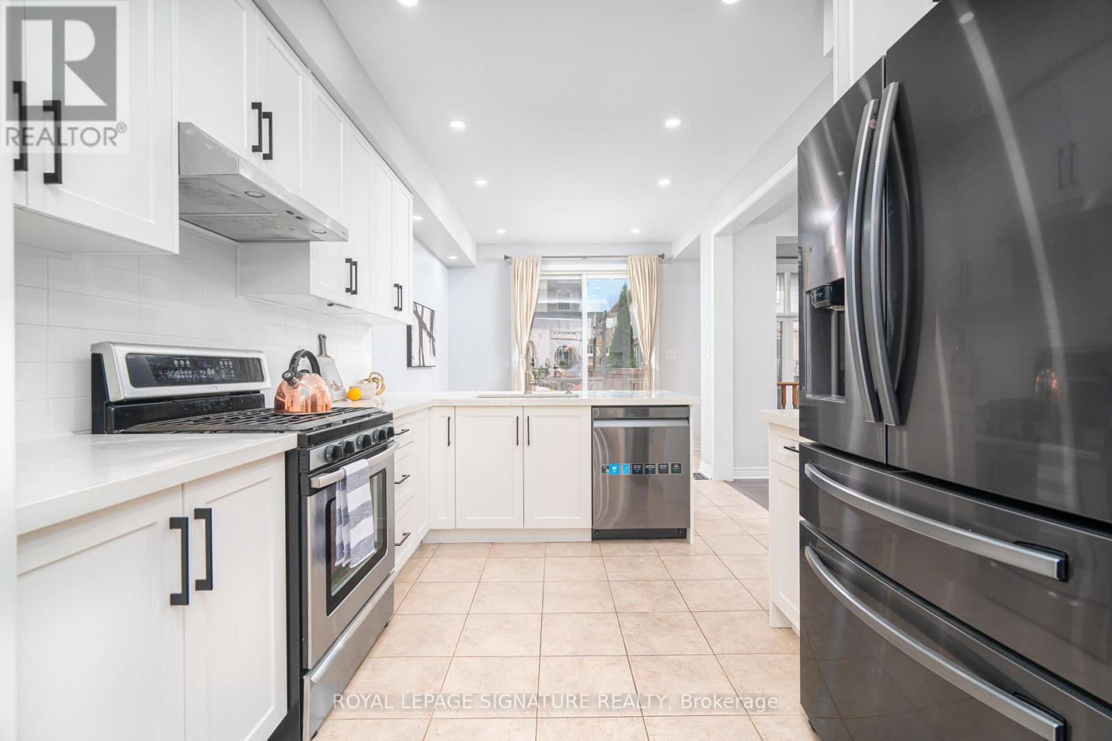 3293 STALYBRIDGE DR