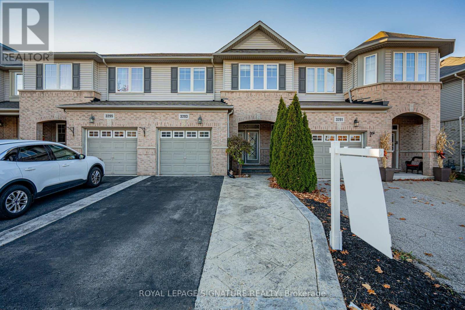 3293 STALYBRIDGE DR