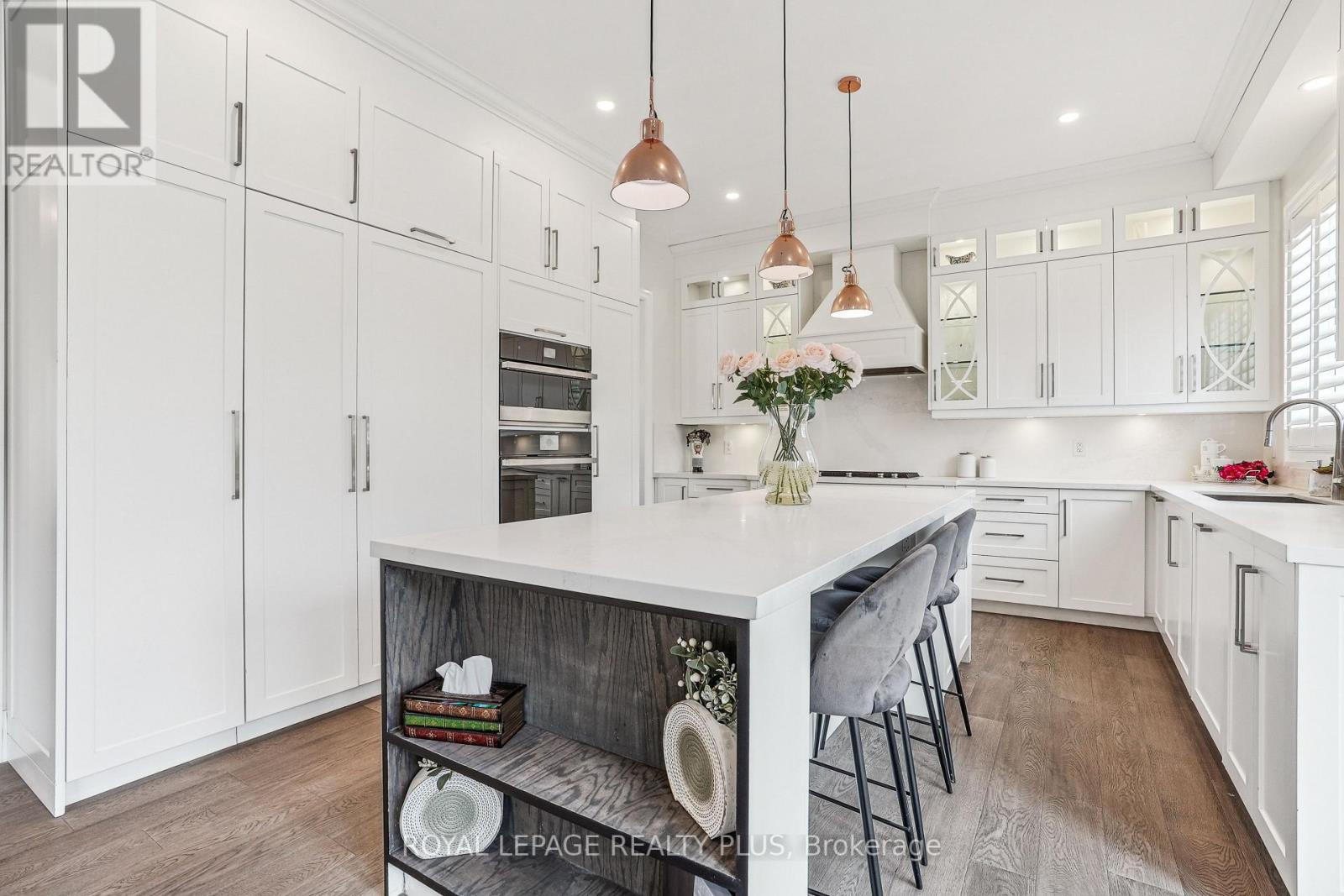 325 ASHBURY RD