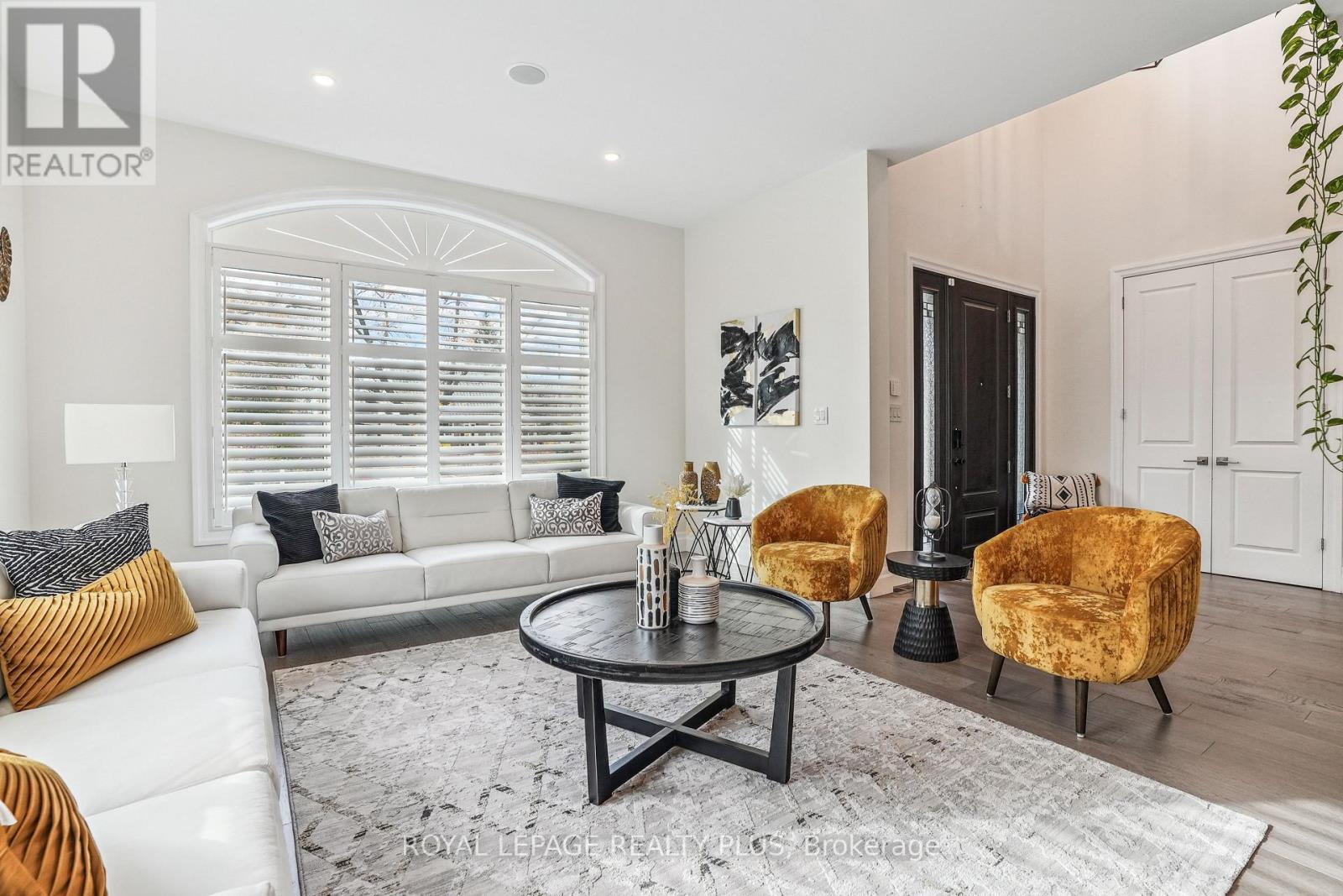 325 ASHBURY RD
