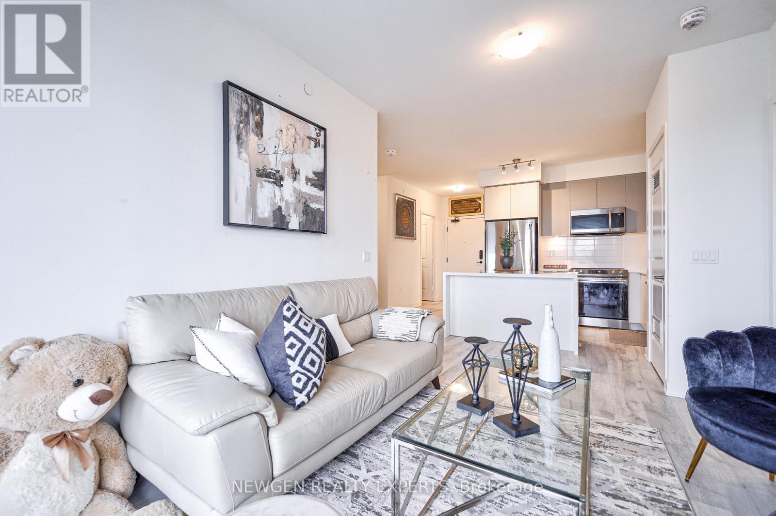 #1701 B -4655 METCALFE AVE, #1701 B