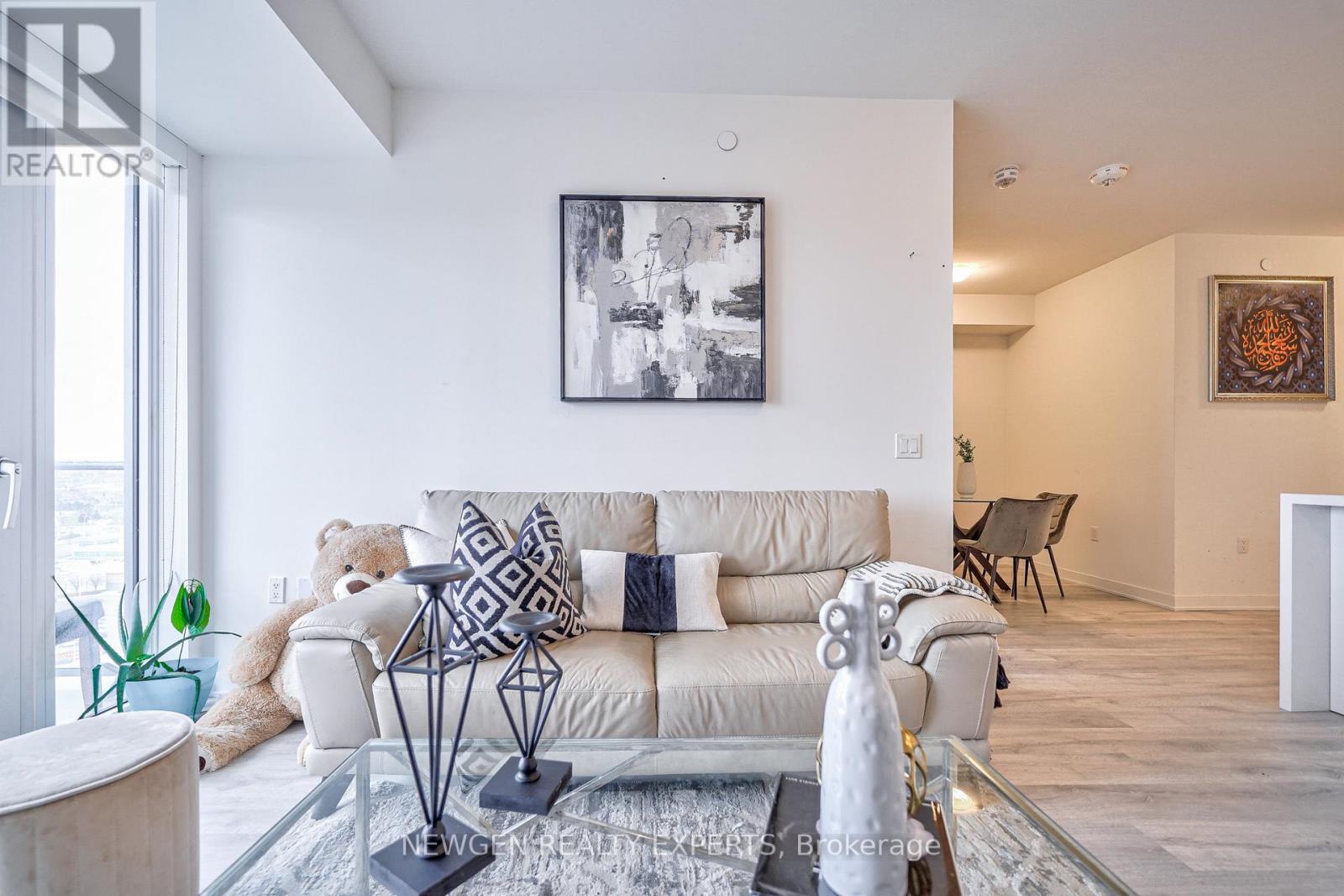 #1701 B -4655 METCALFE AVE, #1701 B
