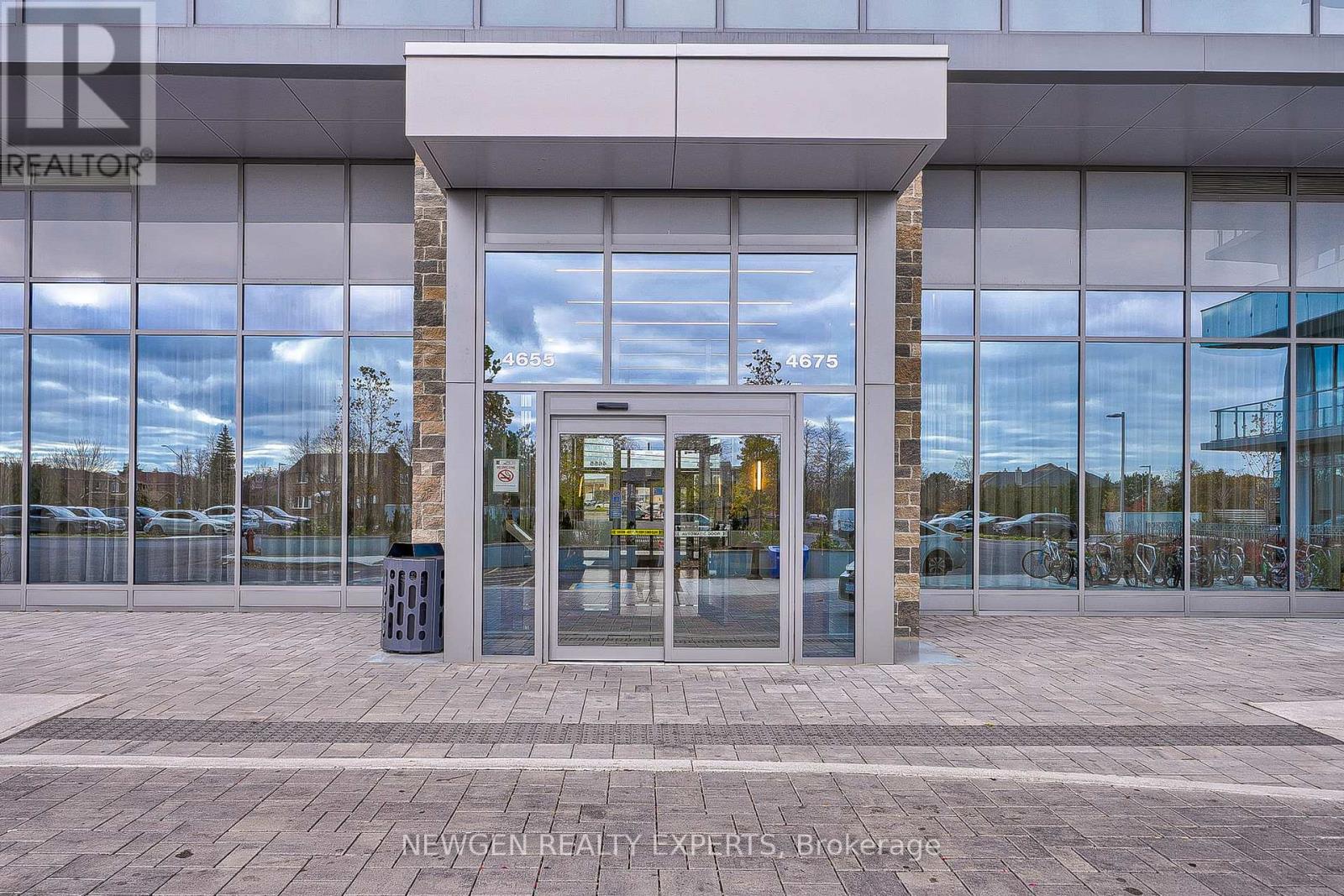 #1701 B -4655 METCALFE AVE, #1701 B