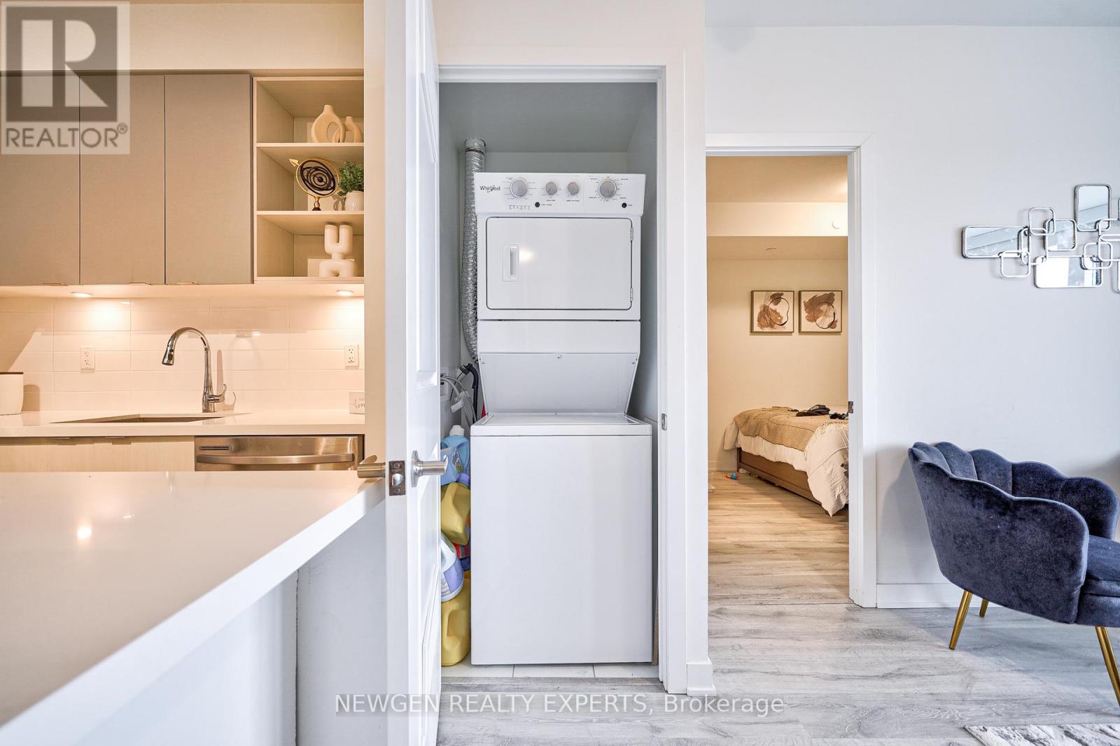 #1701 B -4655 METCALFE AVE, #1701 B
