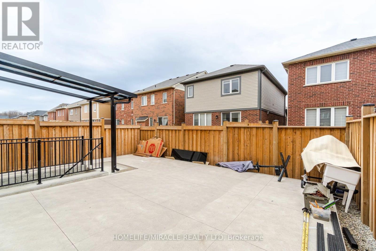 15 AVERILL RD