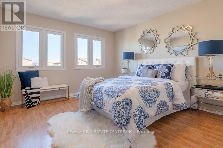 24 ELMSTEAD CRT