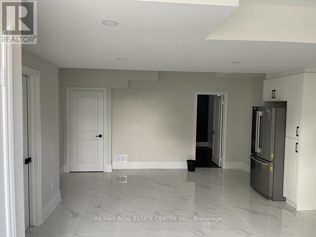 72 BELLADONNA(BASEMENT) CIRC