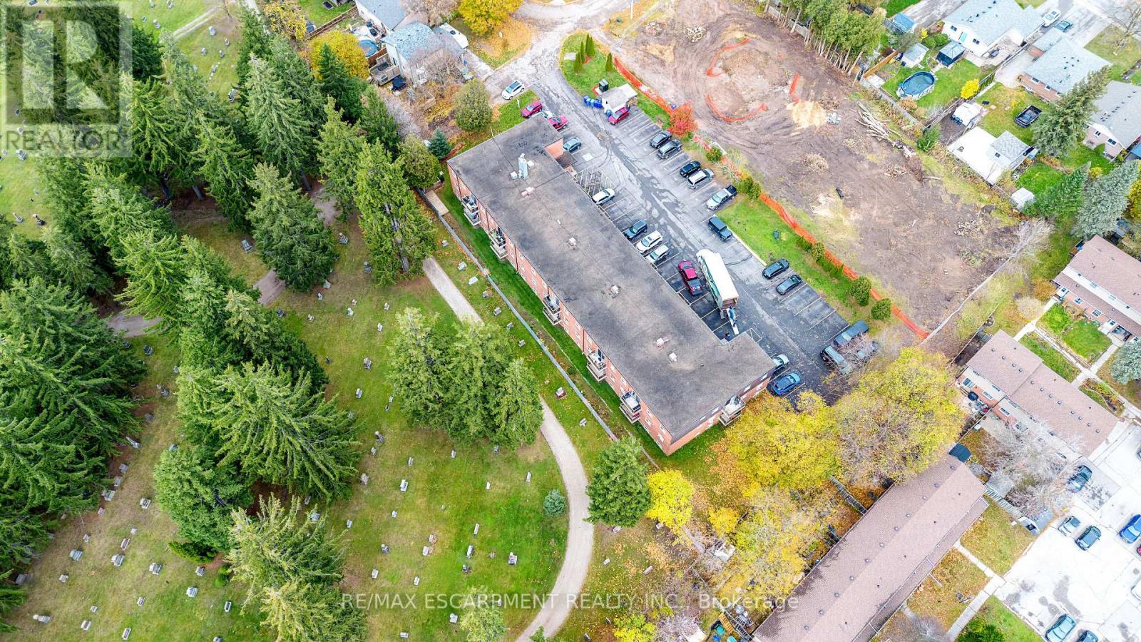 #201 -24 RANSOM ST