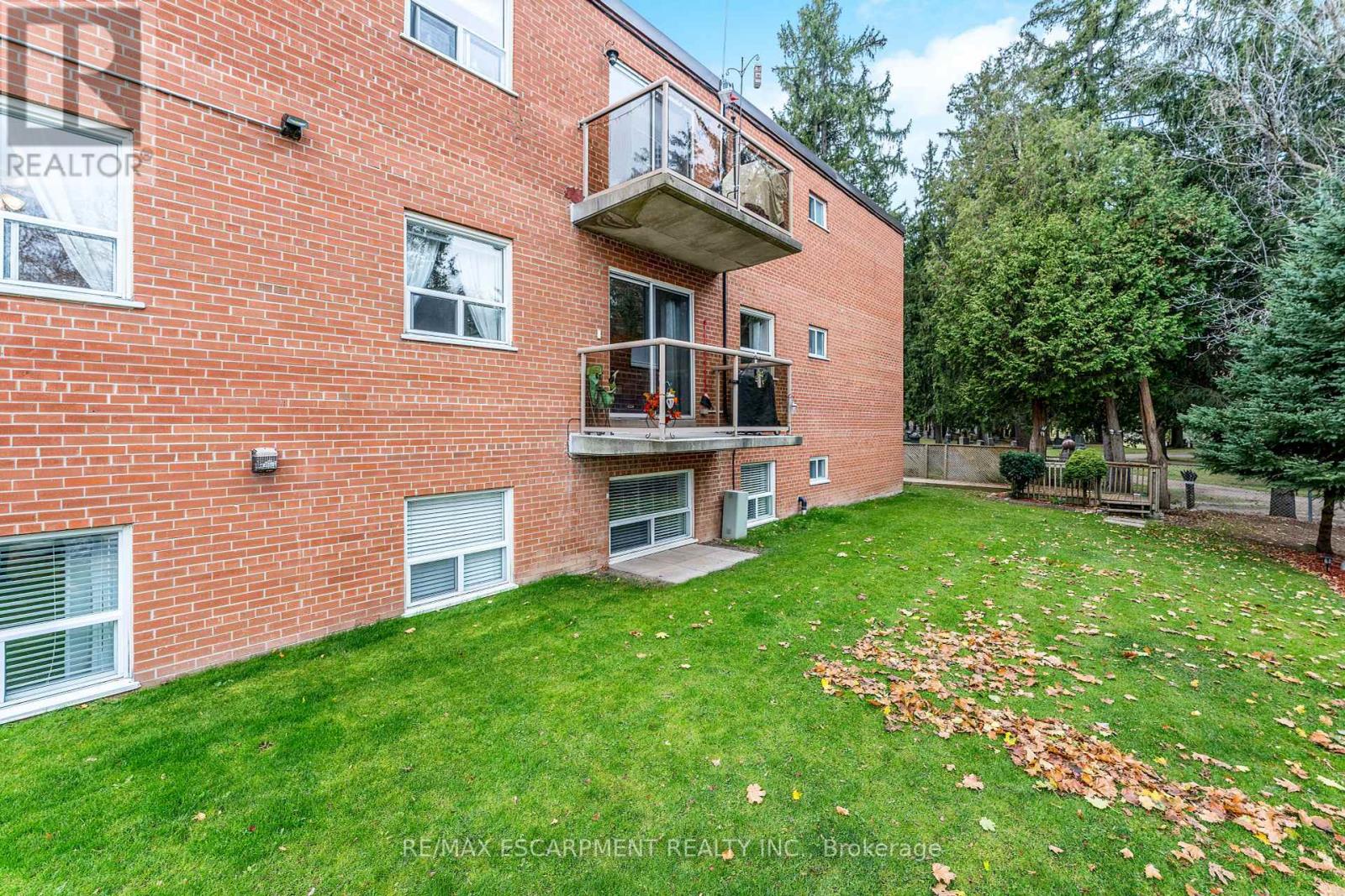 #201 -24 RANSOM ST