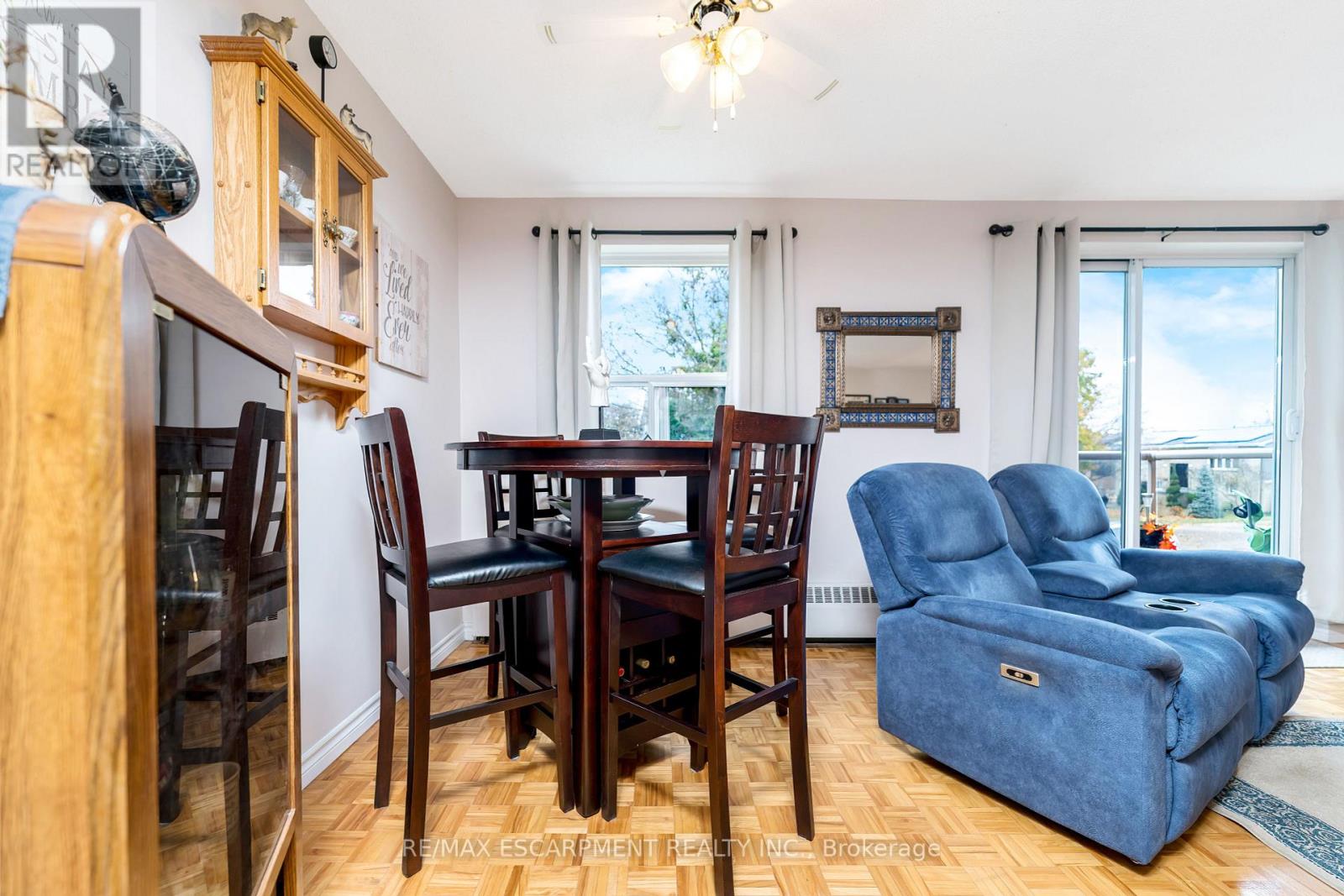 #201 -24 RANSOM ST