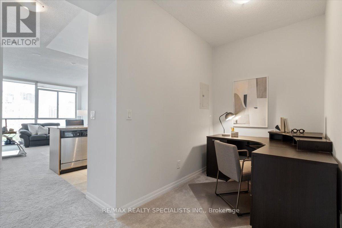 #805 -225 WEBB DR, #805