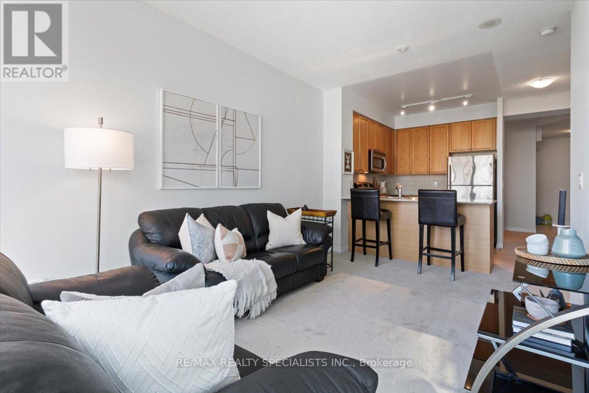 #805 -225 WEBB DR, #805