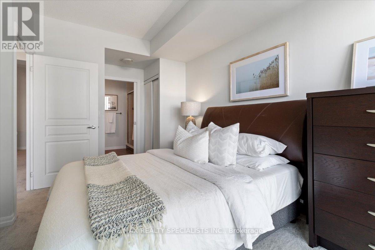 #805 -225 WEBB DR, #805