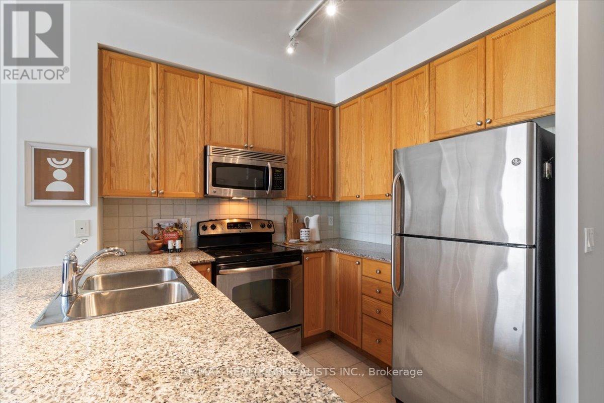 #805 -225 WEBB DR, #805