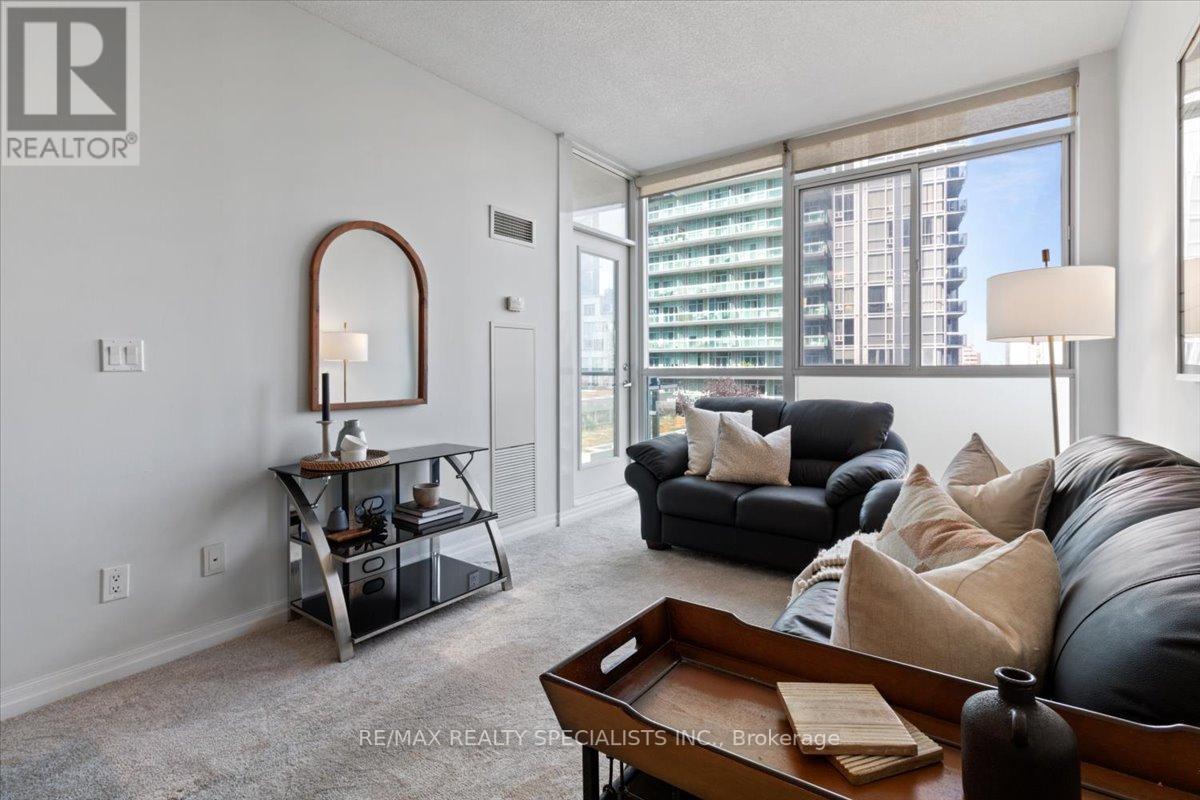 #805 -225 WEBB DR, #805
