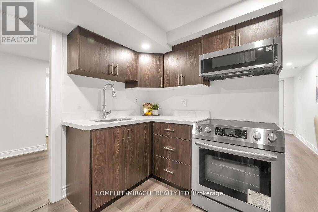 #BSMT -57 LORD SIMCOE DR, #Bsmt