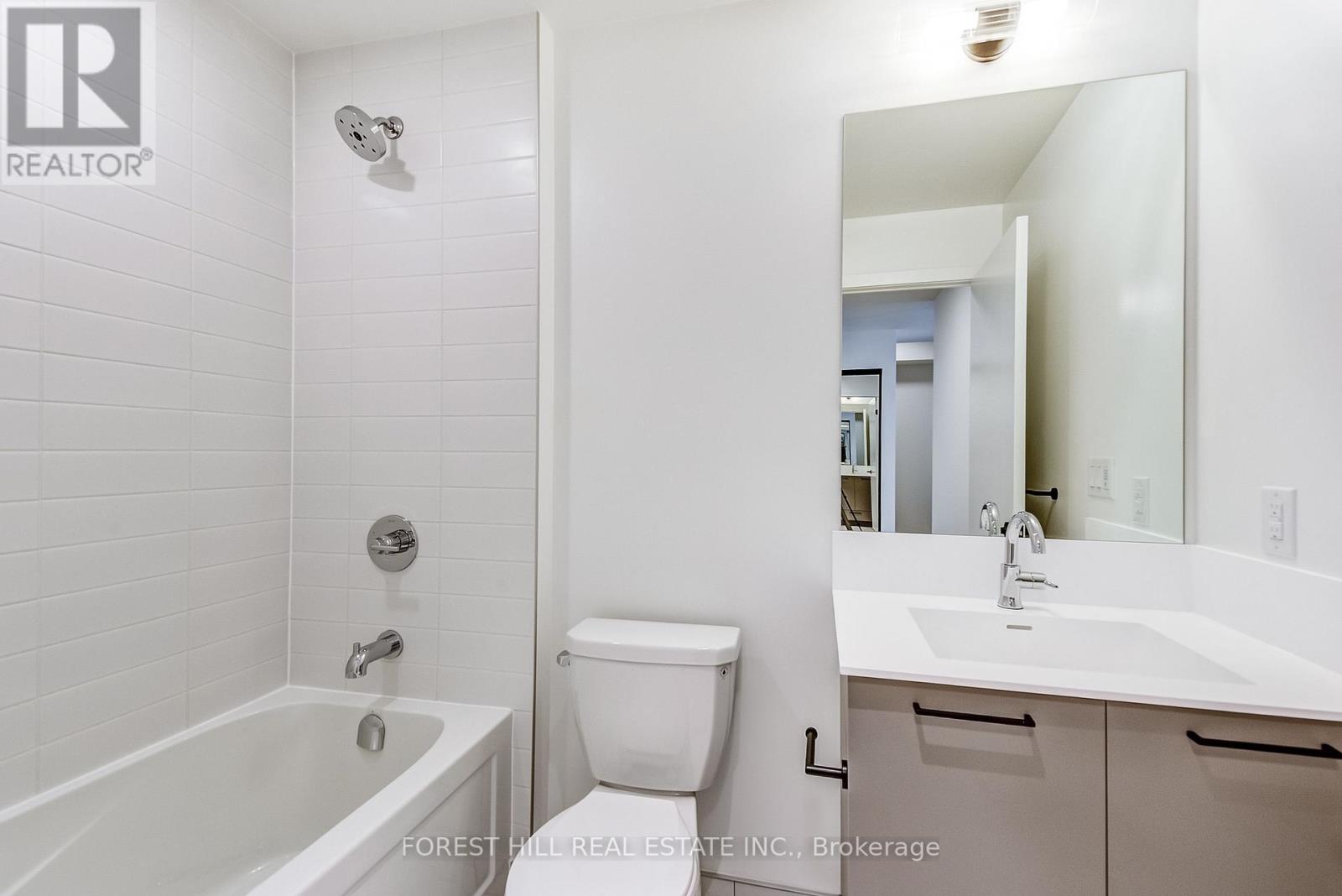 #410 -10 LAGERFELD DR, #410