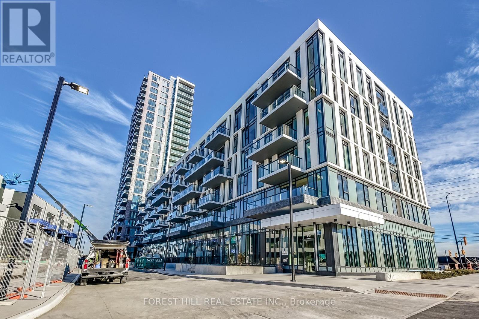 #410 -10 LAGERFELD DR, #410