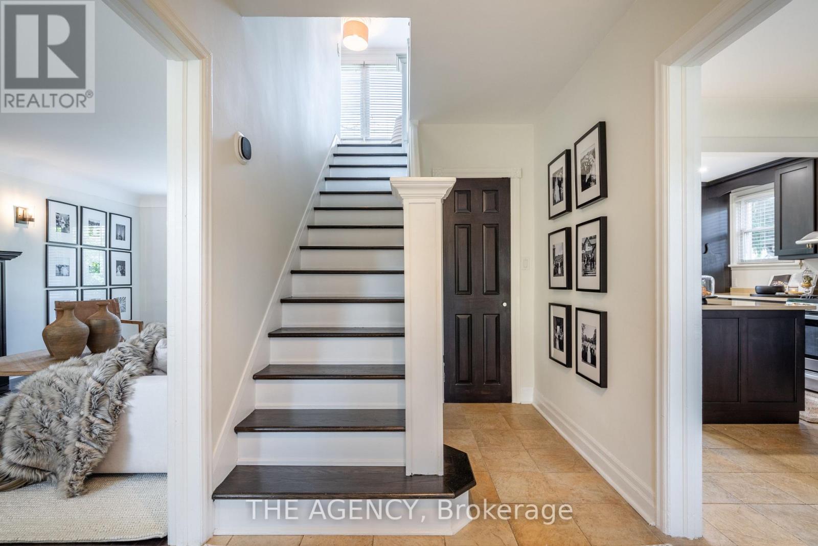 431 PATRICIA DR