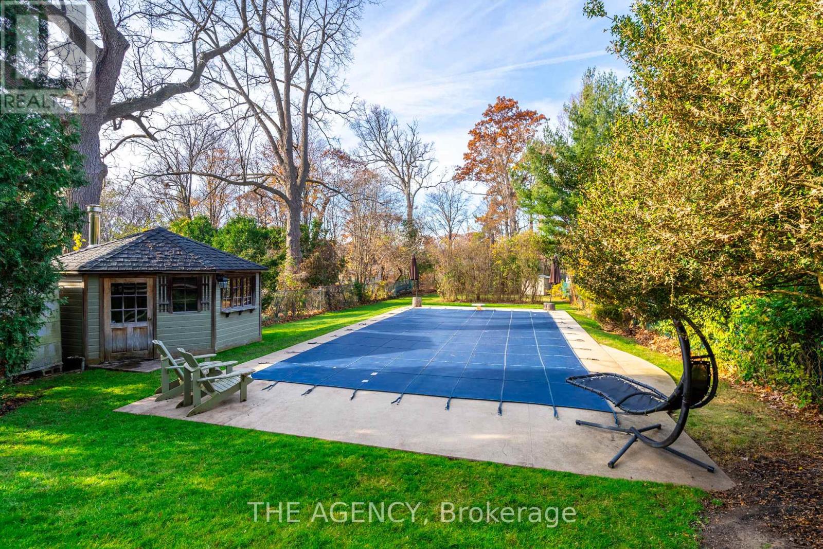 431 PATRICIA DR