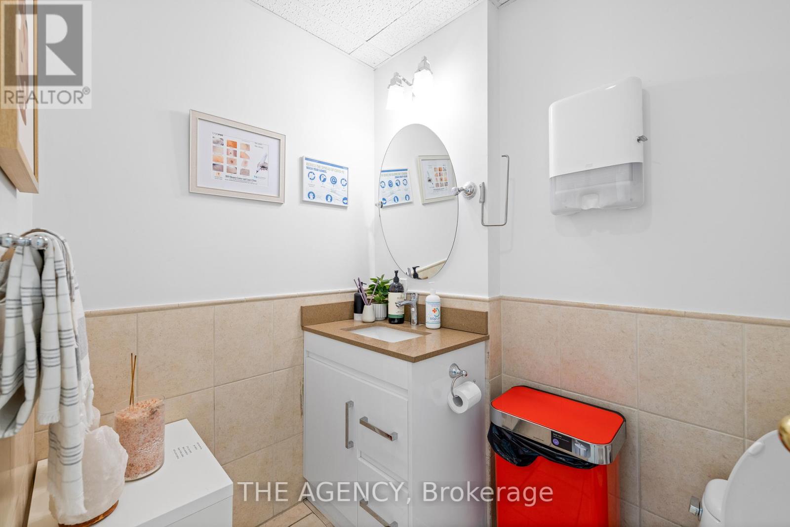 #23 -2861 SHERWOOD HEIGHTS DR, #23