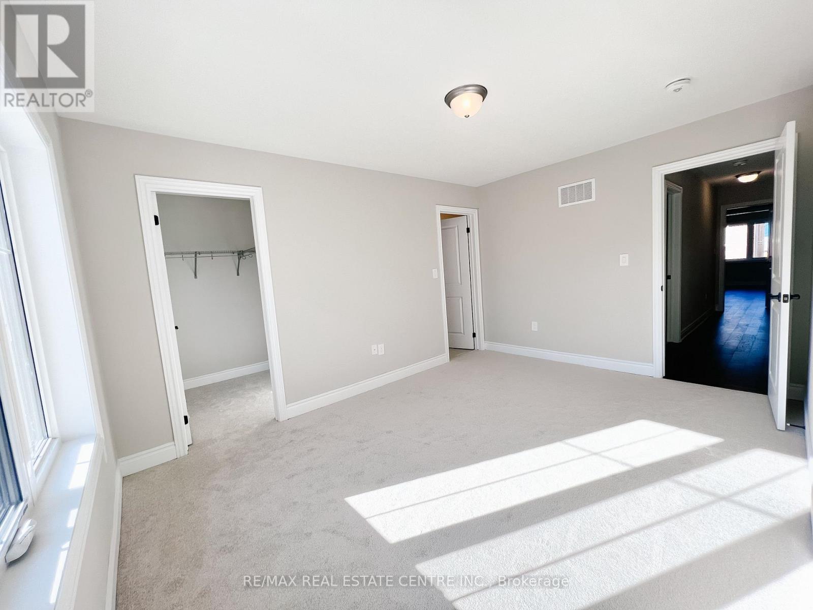 38 KAMBALDA RD