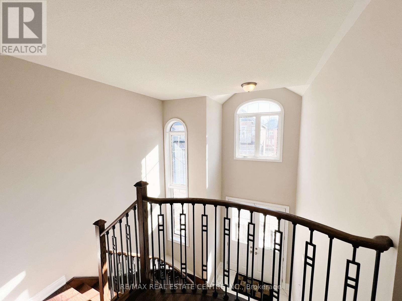 38 KAMBALDA RD