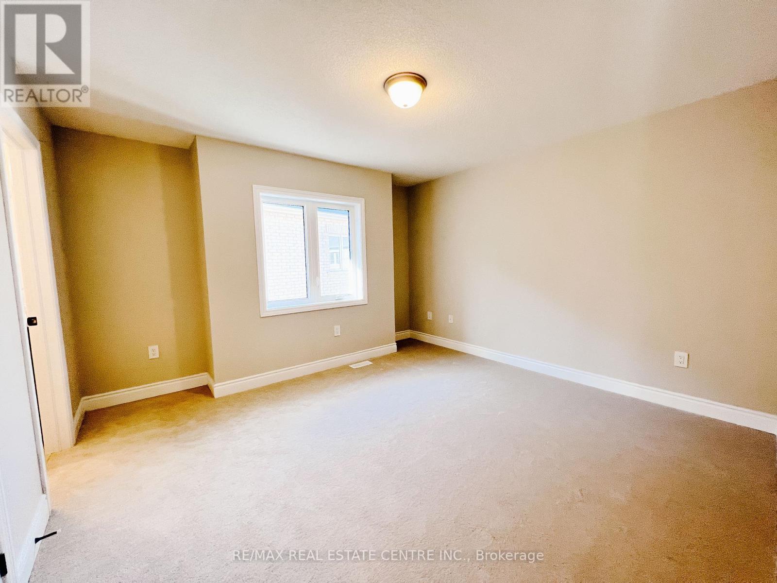 38 KAMBALDA RD